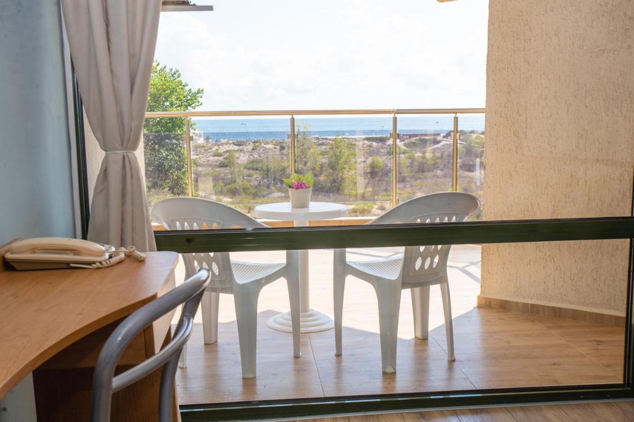 Amfibia Beach Complex Слънчев бряг Екстериор снимка