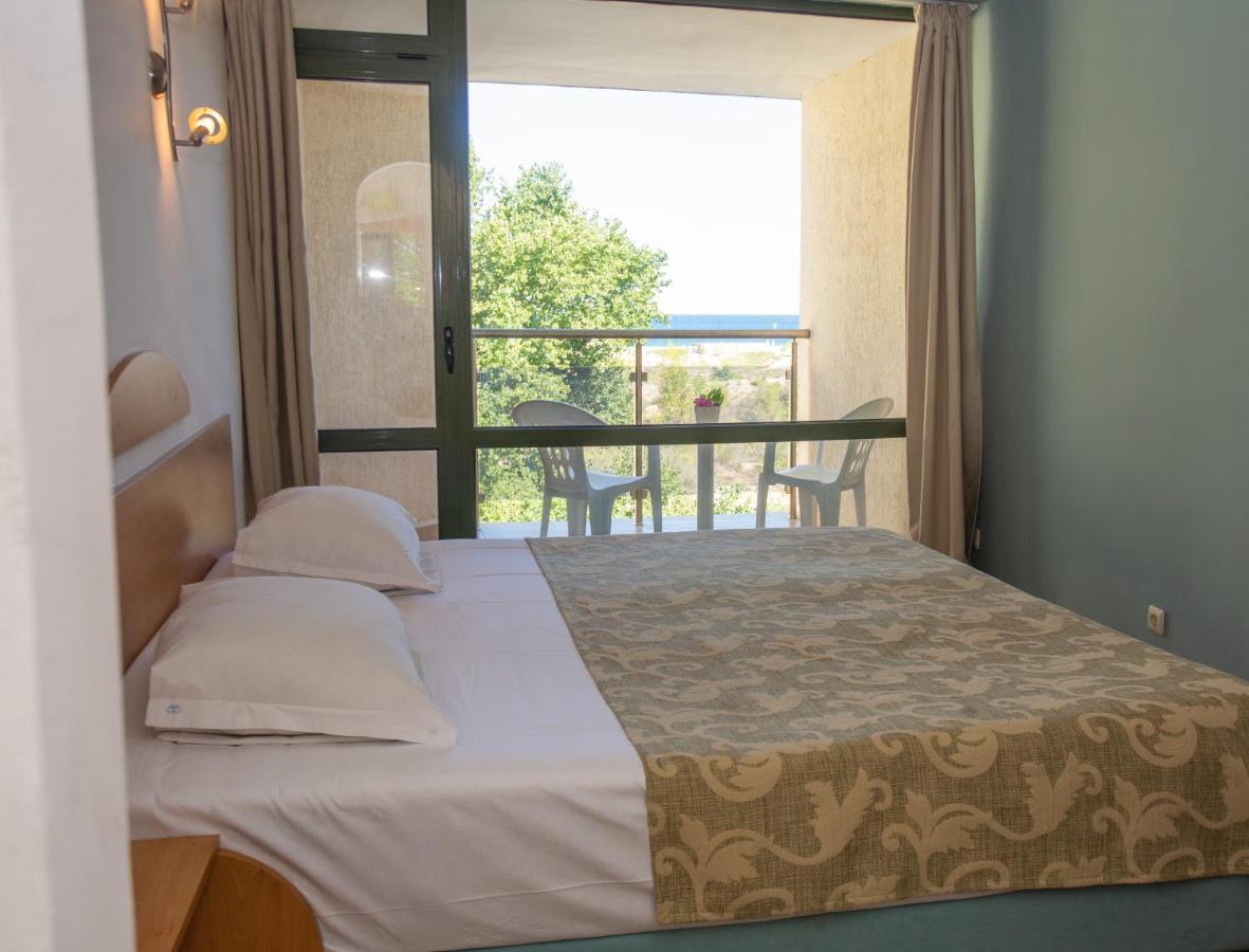 Amfibia Beach Complex Слънчев бряг Екстериор снимка