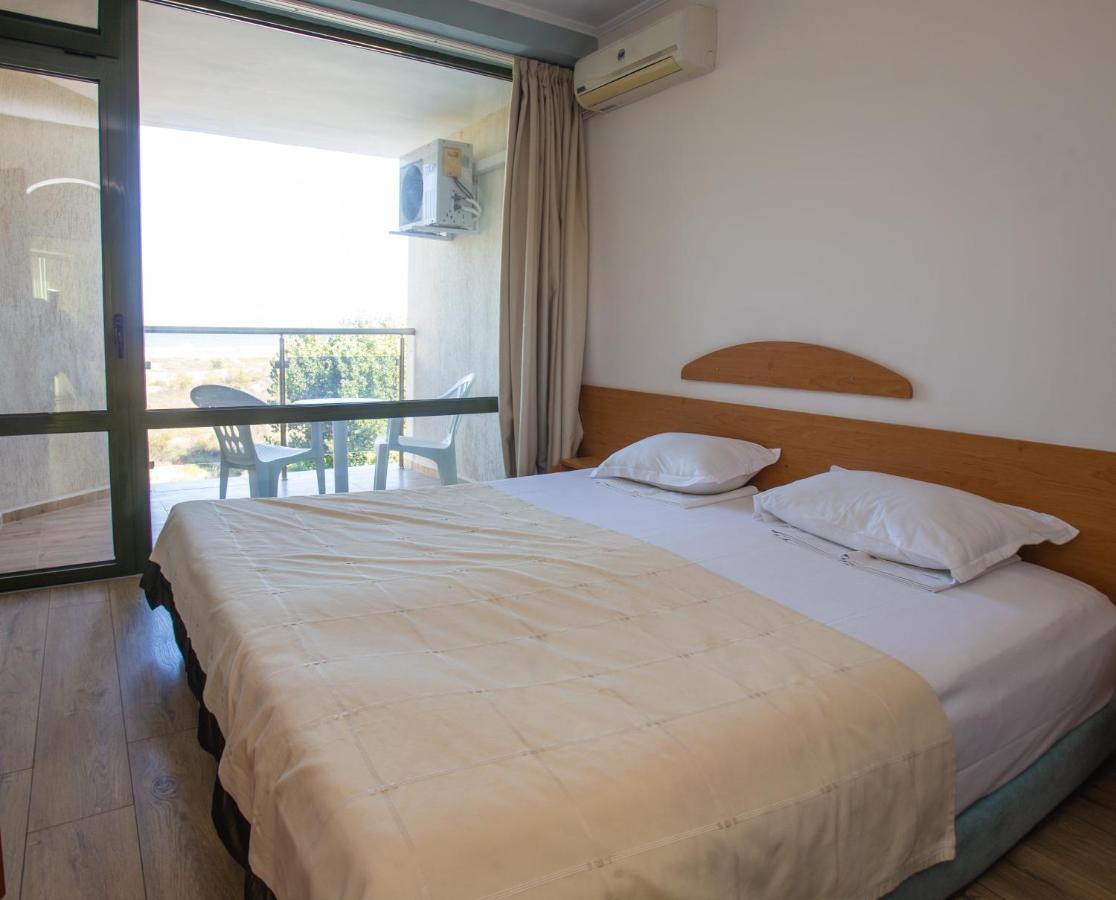 Amfibia Beach Complex Слънчев бряг Екстериор снимка