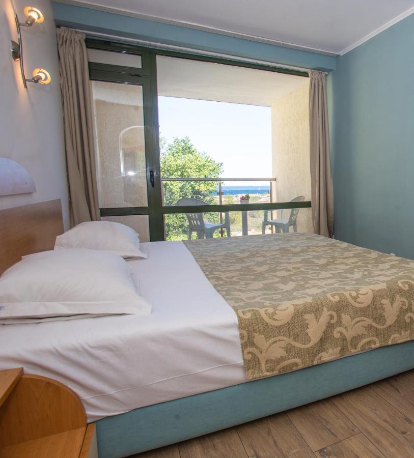 Amfibia Beach Complex Слънчев бряг Екстериор снимка