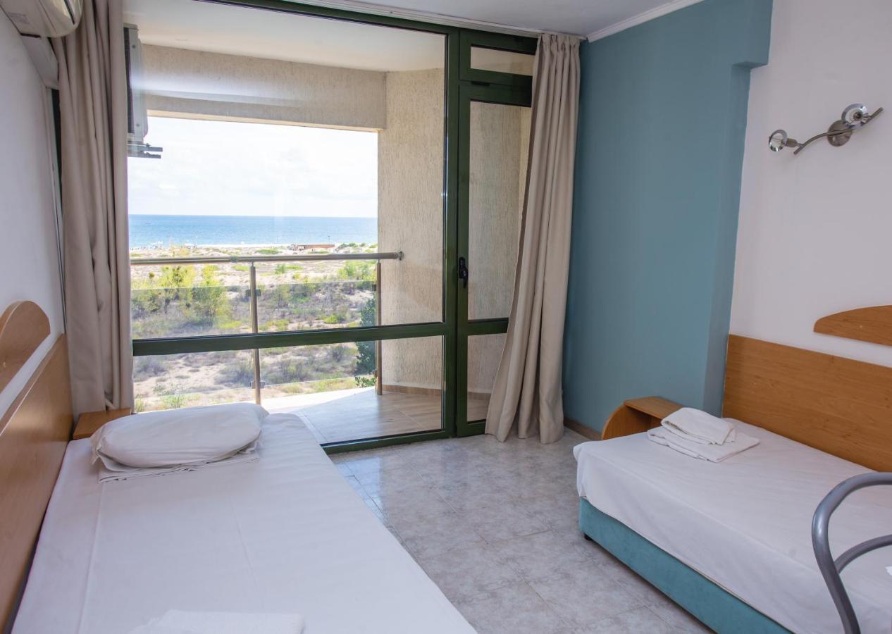 Amfibia Beach Complex Слънчев бряг Екстериор снимка